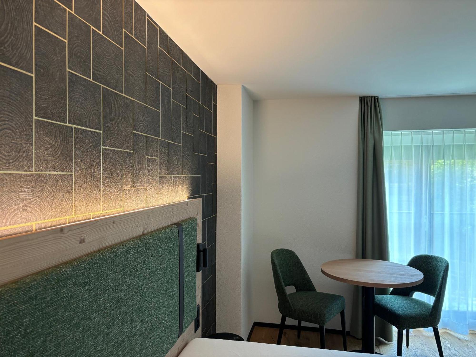 Appart Hotel Pitschonia Self Check-In Andeer Dış mekan fotoğraf